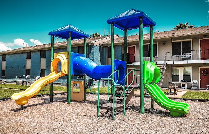 playground at The Crossings at 31st